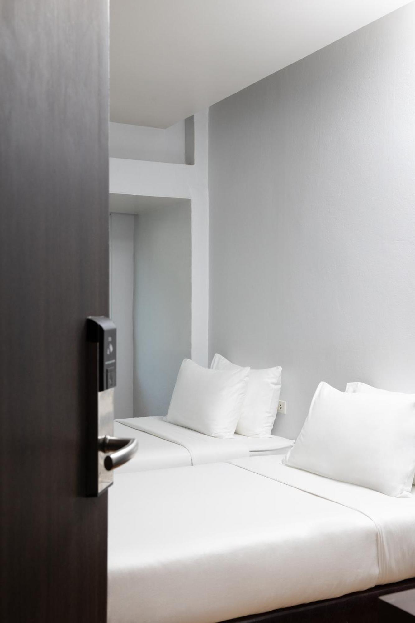 Hotel Nantra Silom Bangkok Pokoj fotografie